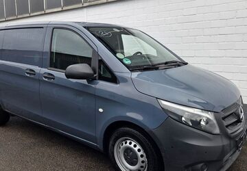 Mercedes-Benz Vito 217.000 km 8.950 &euro; Köln 51149