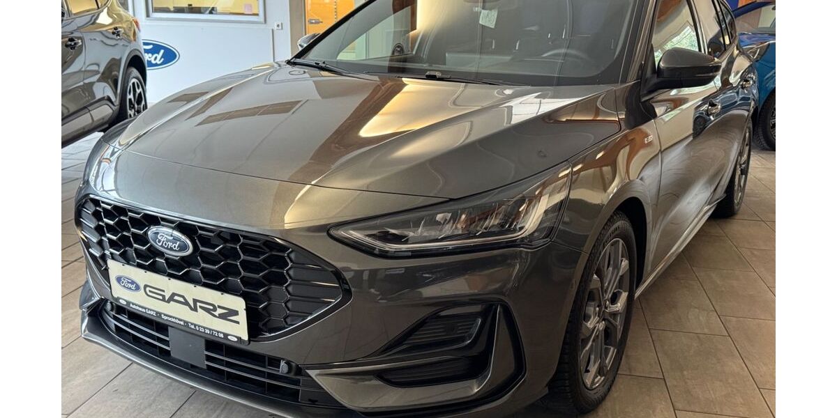 Ford Focus 17.600 km 25.990 &euro; Sprockhövel 45549
