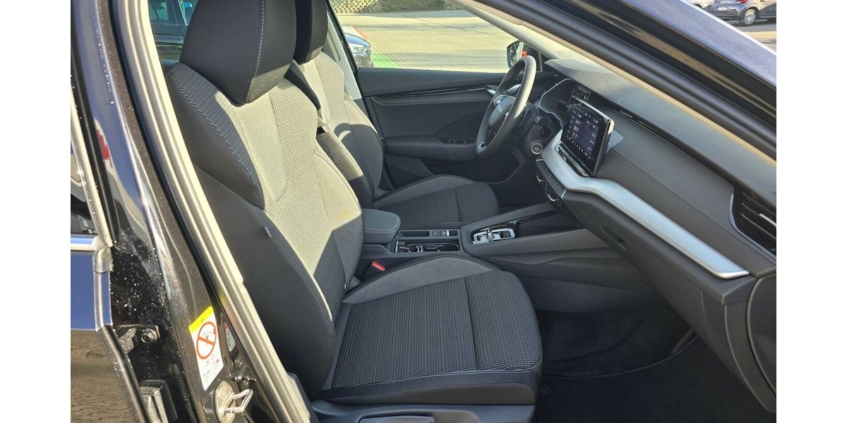 Skoda Octavia Selection Automatik|Winterpaket|LED 1.008 km 32.990 &euro; Wermelskirchen 42929