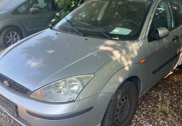 Ford Focus 99.000 km 999 &euro; Neuss 41462
