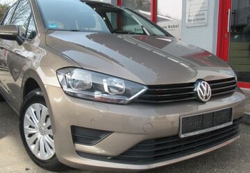 VW Golf Sportsvan 79.000 km 10.500 &euro; Solingen 42697