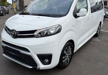 Toyota Proace (Verso) 149.000 km 19.990 &euro; Köln 51109