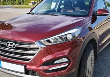 Hyundai TUCSON 106.000 km 13.900 &euro; Overath 51491