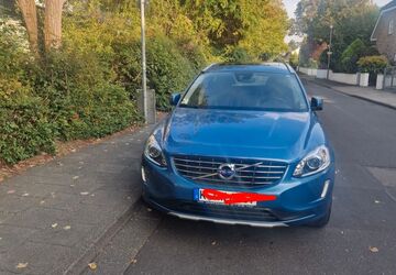 Volvo XC60 123.000 km 18.800 &euro; Köln 51143