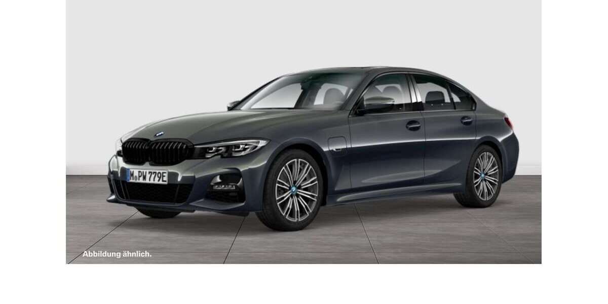 BMW 330 54.364 km 32.970 &euro; Leverkusen-Bürrig 51371