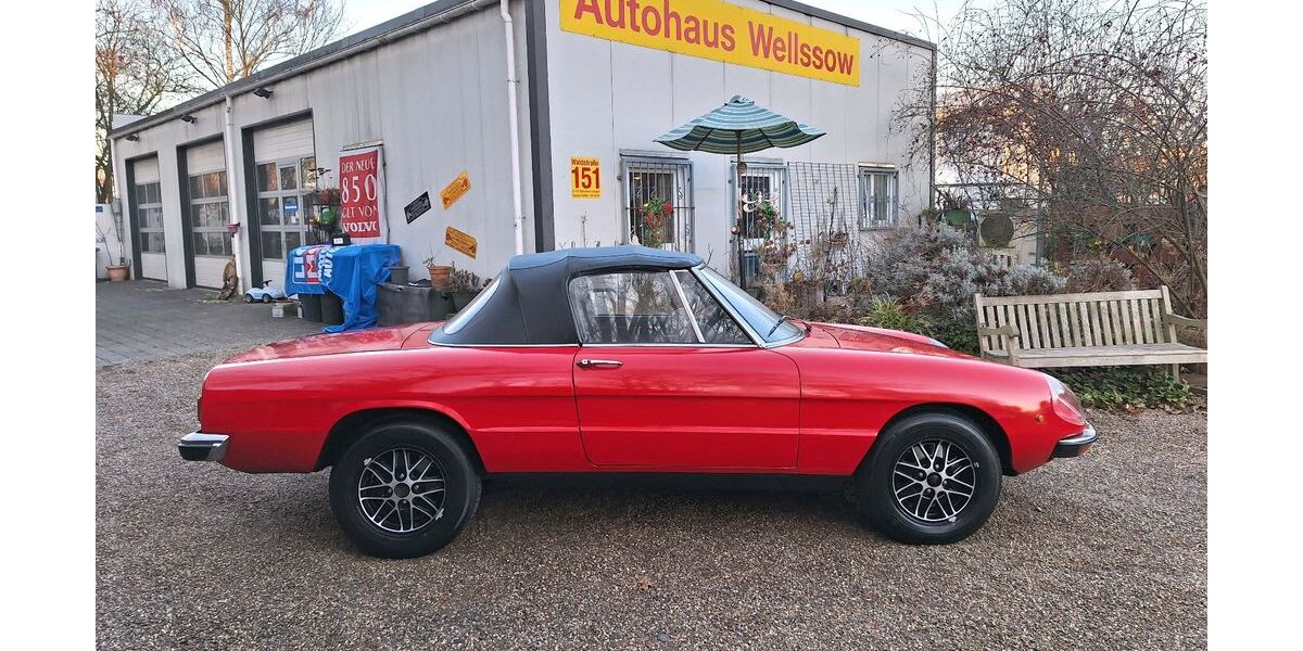 Alfa Romeo Junior 85.000 km 14.900 &euro; Köln Porz 51147