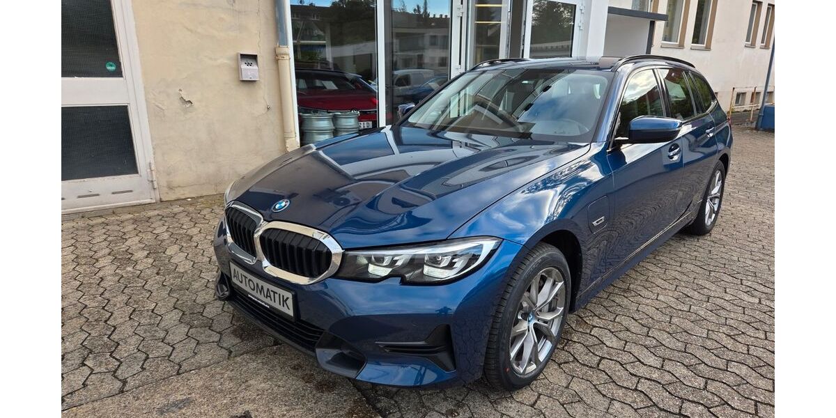 BMW 330 35.600 km 30.990 &euro; Erkrath 40699