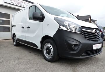 Opel Vivaro 131.000 km 8.900 &euro; Solingen 42699