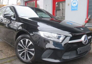 Mercedes-Benz A 200 69.000 km 21.900 &euro; Solingen 42697