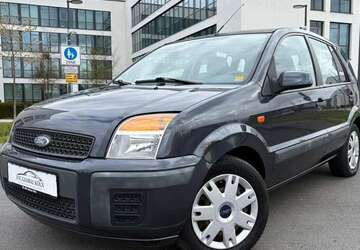 Ford Fusion 143.000 km 2.499 &euro; Köln 51107