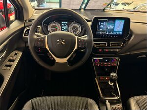 Suzuki SX4 S-Cross Comfort+ AllGrip 3.300 km 31.630 &euro; HAAN 42781