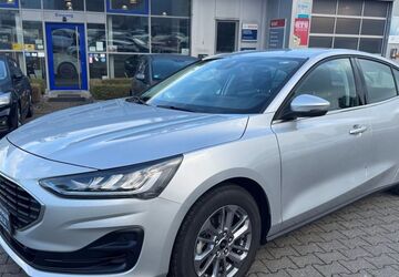 Ford Focus 26.291 km 17.767 &euro; Wipperfürth 51688