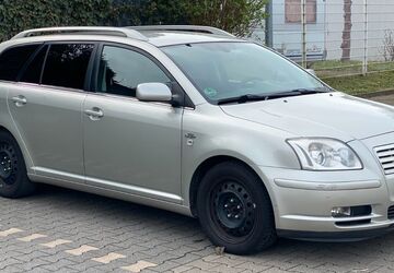Toyota Avensis 330.000 km 1.500 &euro; Solingen 42657