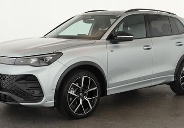 VW Tiguan 18.800 km 45.084 &euro; Düsseldorf 40233