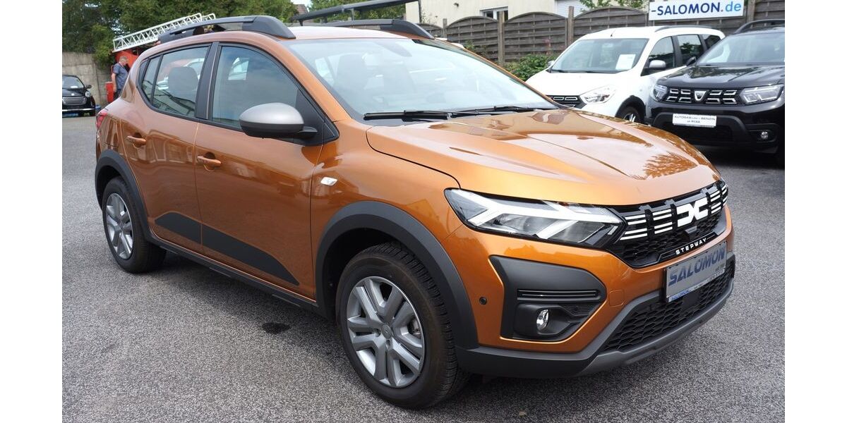 Dacia Sandero 8.600 km 16.980 &euro; Solingen 42651