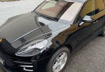 Porsche Macan 61.800 km 47.850 &euro; Bergisch Gladbach 51465
