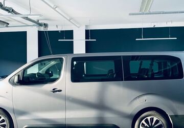 Opel Vivaro 57.800 km 21.500 &euro; Hilden 40723