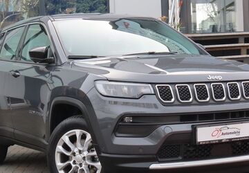 Jeep Compass 11.496 km 23.500 &euro; Neuss 41469