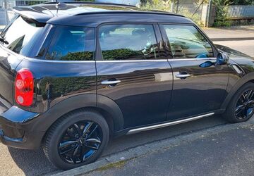 Mini Cooper SD Countryman 167.000 km 10.999 &euro; Köln 51145
