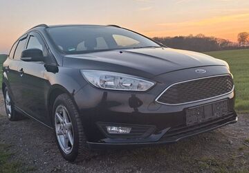 Ford Focus 95.123 km 4.600 &euro; Mettmann 40822