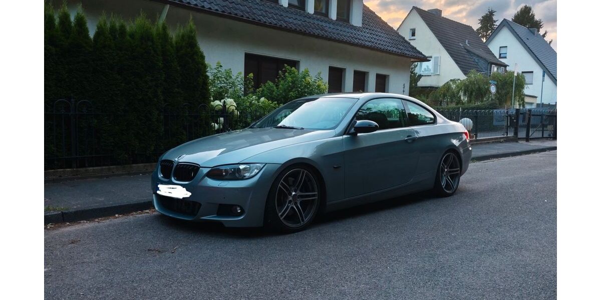 BMW 330 300.000 km 12.800 &euro; Solingen 42719