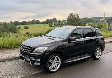 Mercedes-Benz ML 350 192.601 km 20.350 &euro; Remscheid 42855