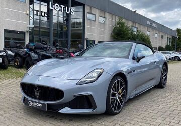 Maserati GranCabrio 15.000 km 173.980 &euro; Köln 50829