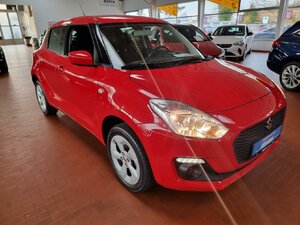 Suzuki Swift Comfort 4x4 Allgrip Hybrid Klima Alu Android 61.658 km 12.540 &euro; HAAN 42781