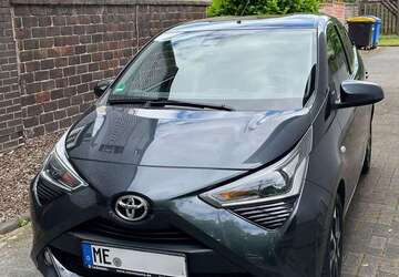 Toyota Aygo 66.000 km 9.980 &euro; Solingen, Klingenstadt 42697