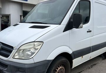 Mercedes-Benz Sprinter 273.627 km 4.990 &euro; Neuss 41469