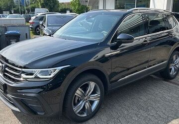 VW Tiguan Allspace 10.409 km 36.650 &euro; Düsseldorf 40472