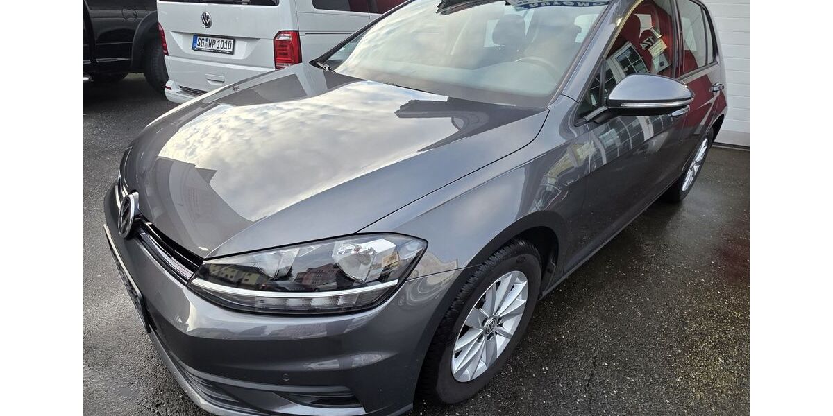 VW Golf 53.220 km 13.950 &euro; Solingen 42659