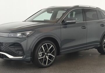 VW Tiguan 16.200 km 41.684 &euro; Neuss 41464