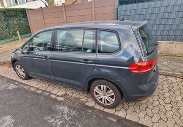 VW Touran 117.000 km 12.900 &euro; Ratingen 40880