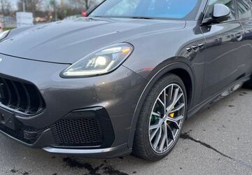 Maserati Grecale 42.428 km 77.980 &euro; Köln 50829