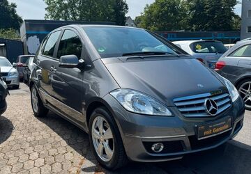 Mercedes-Benz A 160 149.000 km 3.999 &euro; Solingen 42699