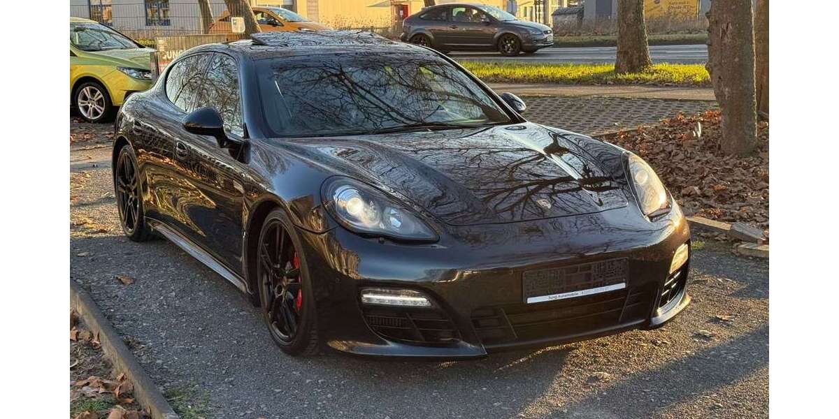 Porsche Panamera 245.000 km 19.750 &euro; Köln 51109