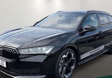 Skoda Superb 12.000 km 52.890 &euro; Düsseldorf 40233