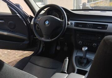 BMW 318 280.000 km 1.350 &euro; Bergisch Gladbach 51429