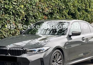 BMW 320 89.411 km 36.999 &euro; Neuss 41466