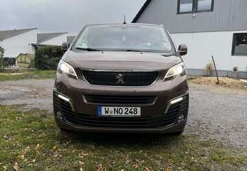 Peugeot Traveller 158.000 km 22.500 &euro; Wuppertal 42281