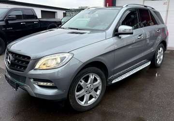 Mercedes-Benz ML 350 125.000 km 27.950 &euro; Solingen 42659