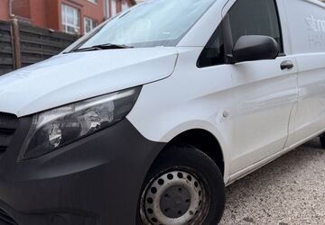 Mercedes-Benz Vito 180.000 km 8.450 &euro; Köln 50674
