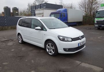 VW Touran 196.792 km 8.999 &euro; Köln 51149