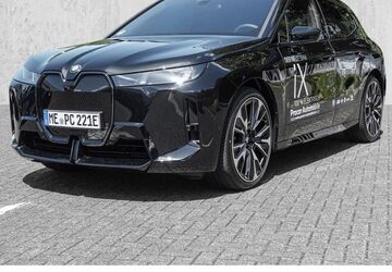 BMW iX 11.900 km 76.740 &euro; Hilden 40721