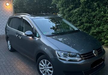 VW Sharan 128.000 km 22.100 &euro; Düsseldorf 40235