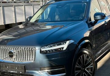 Volvo XC90 137.000 km 37.840 &euro; Düsseldorf 40468