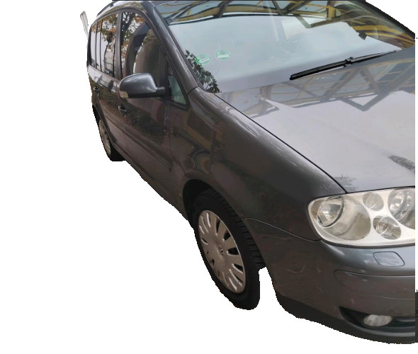 VW Touran 320.000 km 3.200 &euro; Neuss 41460