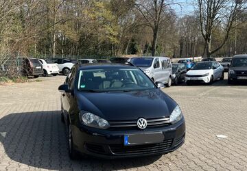 VW Golf 181.000 km 4.250 &euro; Köln 51065