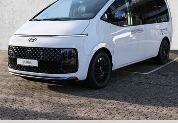 Hyundai STARIA 7.891 km 50.300 &euro; Köln 50968